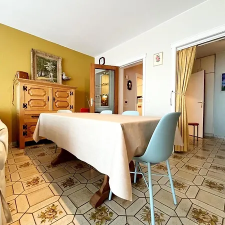 In With Stunning Sea View Appartement