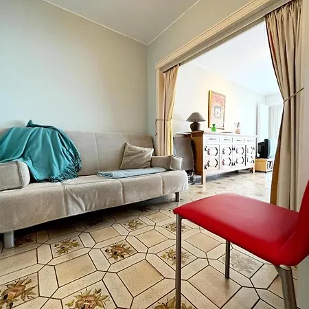 In With Stunning Sea View Apartment *