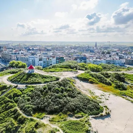Apartment In With Stunning Sea View Wenduine