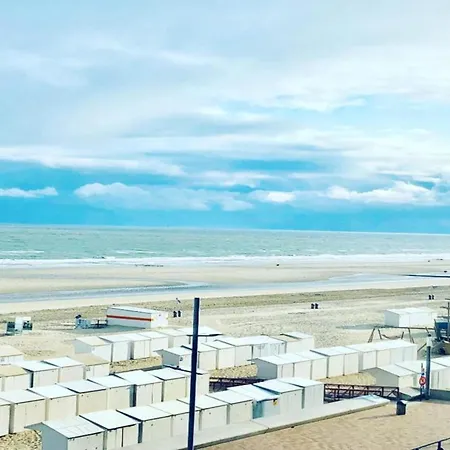 In With Stunning Sea View Appartement Wenduine